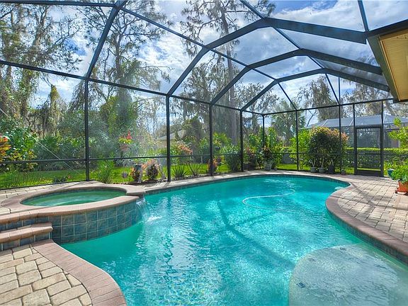 2nd image of 15918 Ternglade Dr