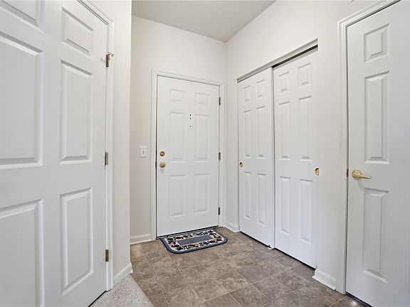 5th image of 3752 Grant Ave APT H