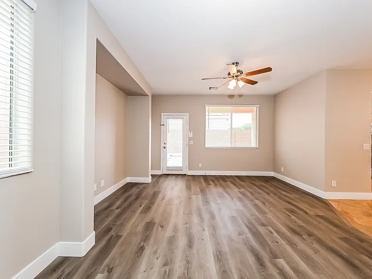 9047 Wine Cellar Ave — Photo 4