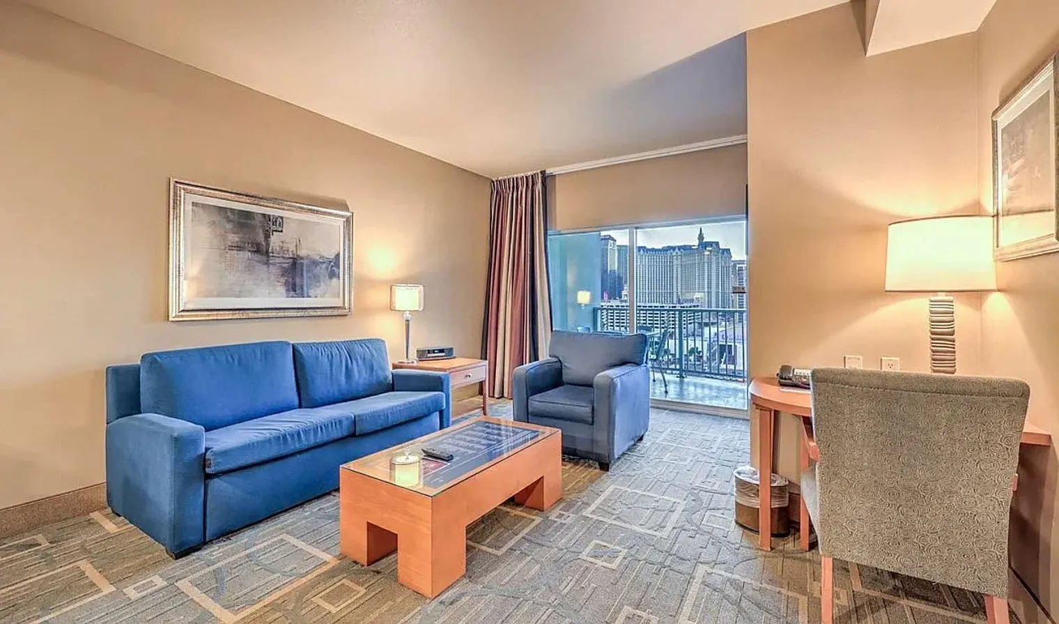 1 bed, 1.0 bath, 742 sqft, $14,662 — Photo 2