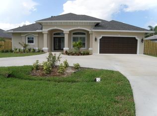5752 NW Wesley Rd, Port Saint Lucie, FL 34986