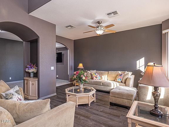 4th image of 5781 S Desert Lakes Dr