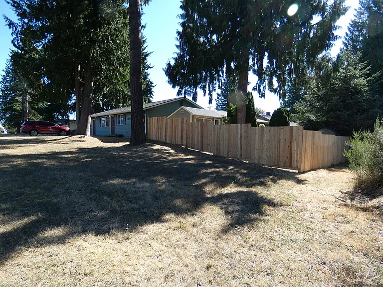 1619 S E St — Photo 3