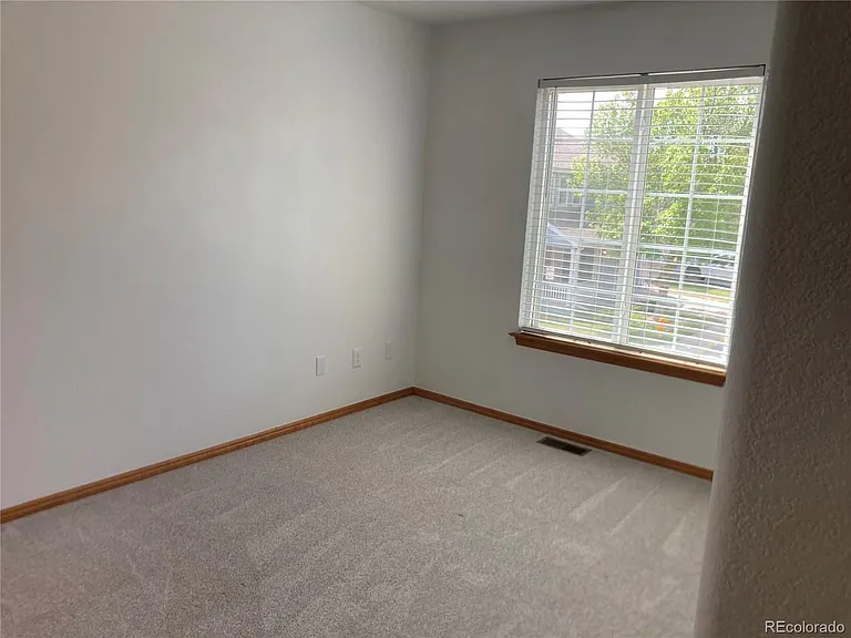 9385 E Missouri Ave — Photo 15
