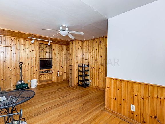 4th image of 614 14th St N