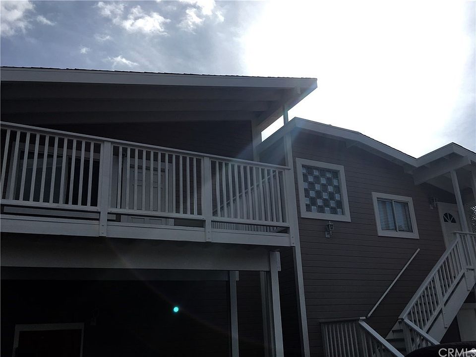 1st image of 1988 Rosemary Pl #B