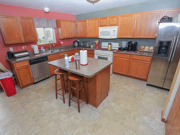 5th image of 3412 Stone Creek Dr