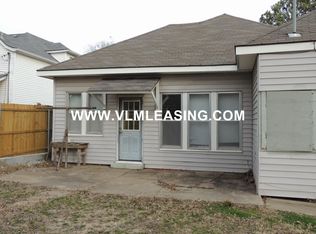 424 S Independence St #B, Sapulpa, OK 74066
