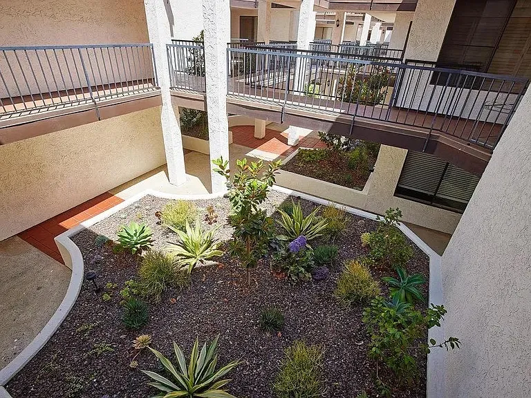 La Jolla Garden Villas common areas