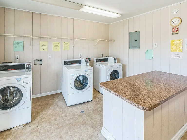 Lighthouse Estates — Photo 15