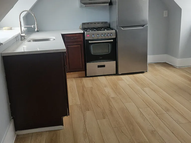 6700 Chew Ave #3 — Photo 3