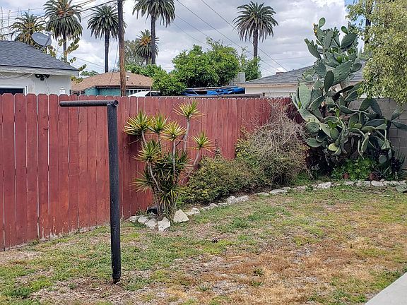 5th image of 2740A Easy Ave #A