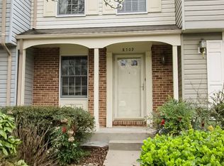 8509 Golden Ridge Ct, Lorton, VA 22079