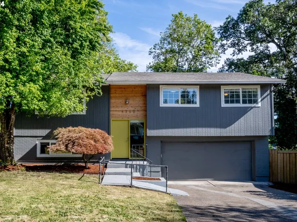 4360 SE Mark Kelly Ct, Milwaukie, OR 97267