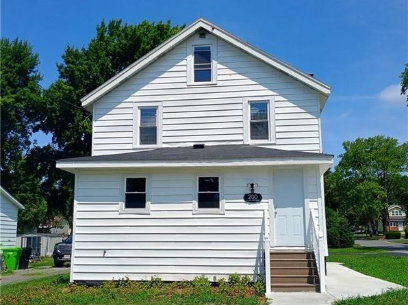 200 Garden City Dr