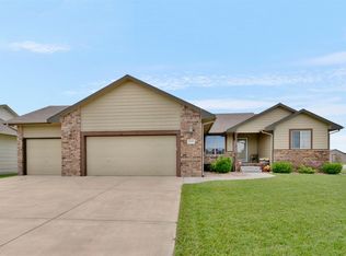14229 W Hunters View St, Wichita, KS 67235