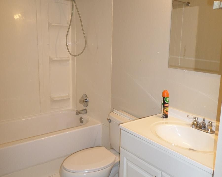 2nd image of 5849 Library Rd APT 306