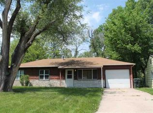 3543 SW Kirklawn Ave, Topeka, KS 66611