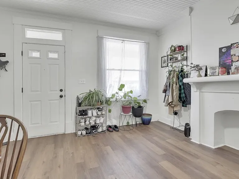 287 E Woodrow Ave — Photo 21