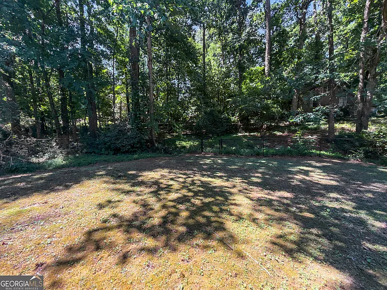 2025 Old Concord Dr SE — Photo 17