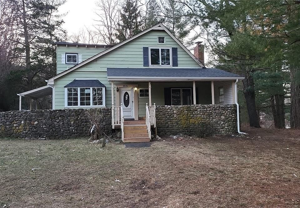 1st image of 2515 Garden Lane