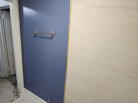 5th image of 374 Fort Worth Ave APT 3