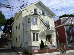 48 Johnson St, Pawtucket, RI 02860
