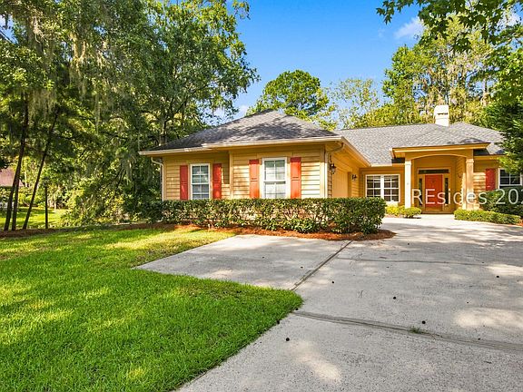 2nd image of 6 Fair Hope Ln