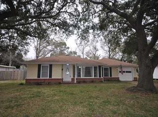 1102 Arkansas St, Lake Charles, LA 70607