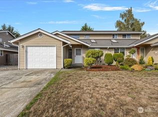 229 NE Nunan Loop #5-1, Oak Harbor, WA