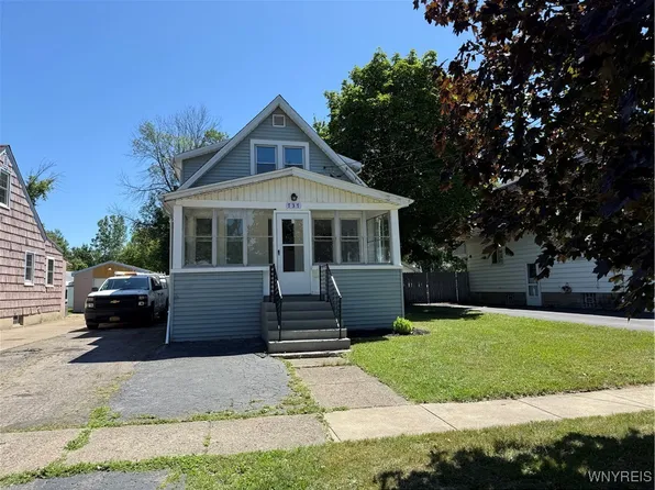 737 92nd St, Niagara Falls, NY 14304