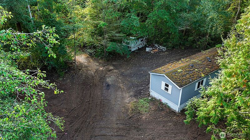 2nd image of 4257 Cody Road