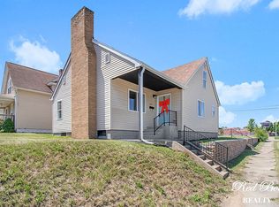 1919 S Twyckenham Dr, South Bend, IN 46613