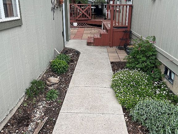5th image of 808 Golden West Dr