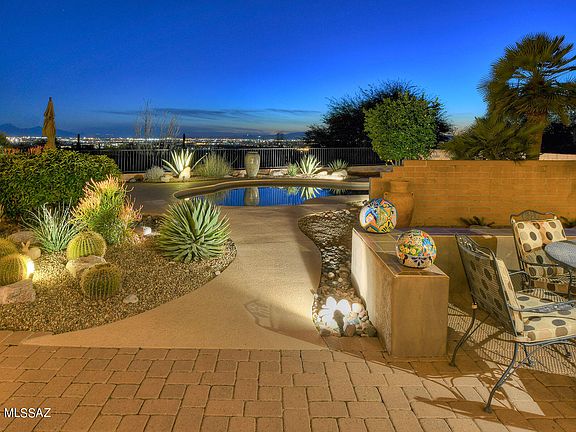 2nd image of 6830 E Loma Del Bribon