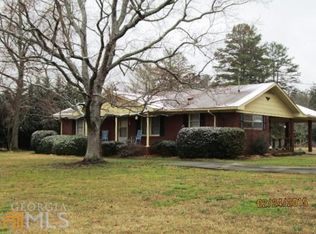 114 Sunset Dr, Hartwell, GA 30643