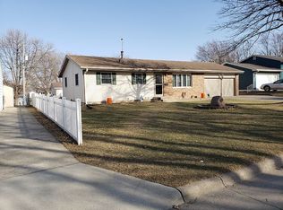 1150 Skyline Dr, Carroll, IA 51401