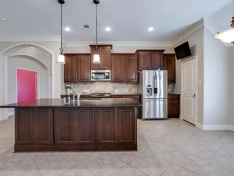 10310 Lockharton Ct — Photo 18