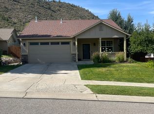 729 S Wild Horse Dr, New Castle, CO 81647