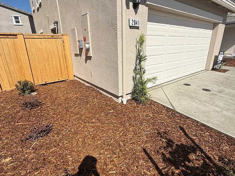 2041 Blue Star Dr — Photo 39