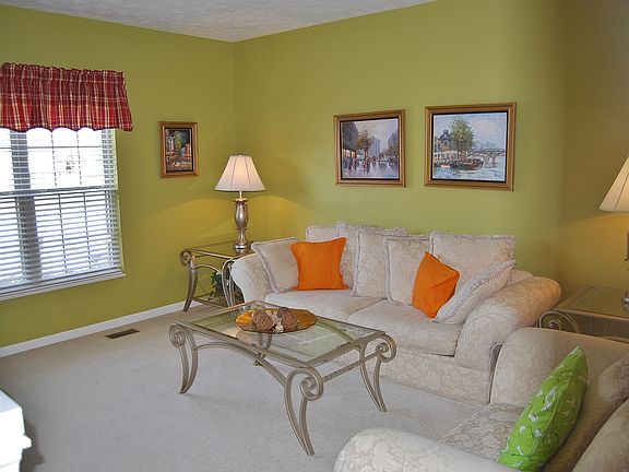 3rd image of 8021 Branch Creek Way