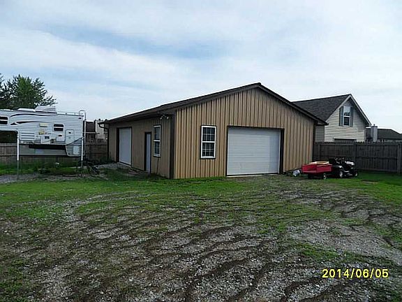 5th image of 2445 S Ashley Dr