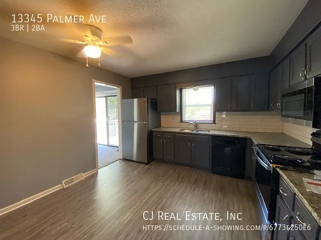3 bed, 1236 sqft, $1,750 — Photo 4
