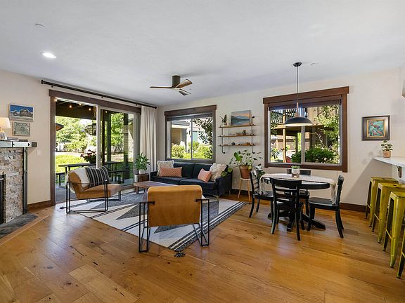 3rd image of 11567 Dolomite Way #3