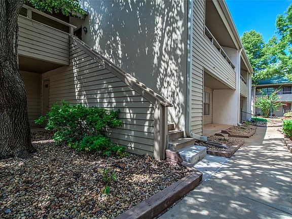 5th image of 11140 Stratford Dr APT 610