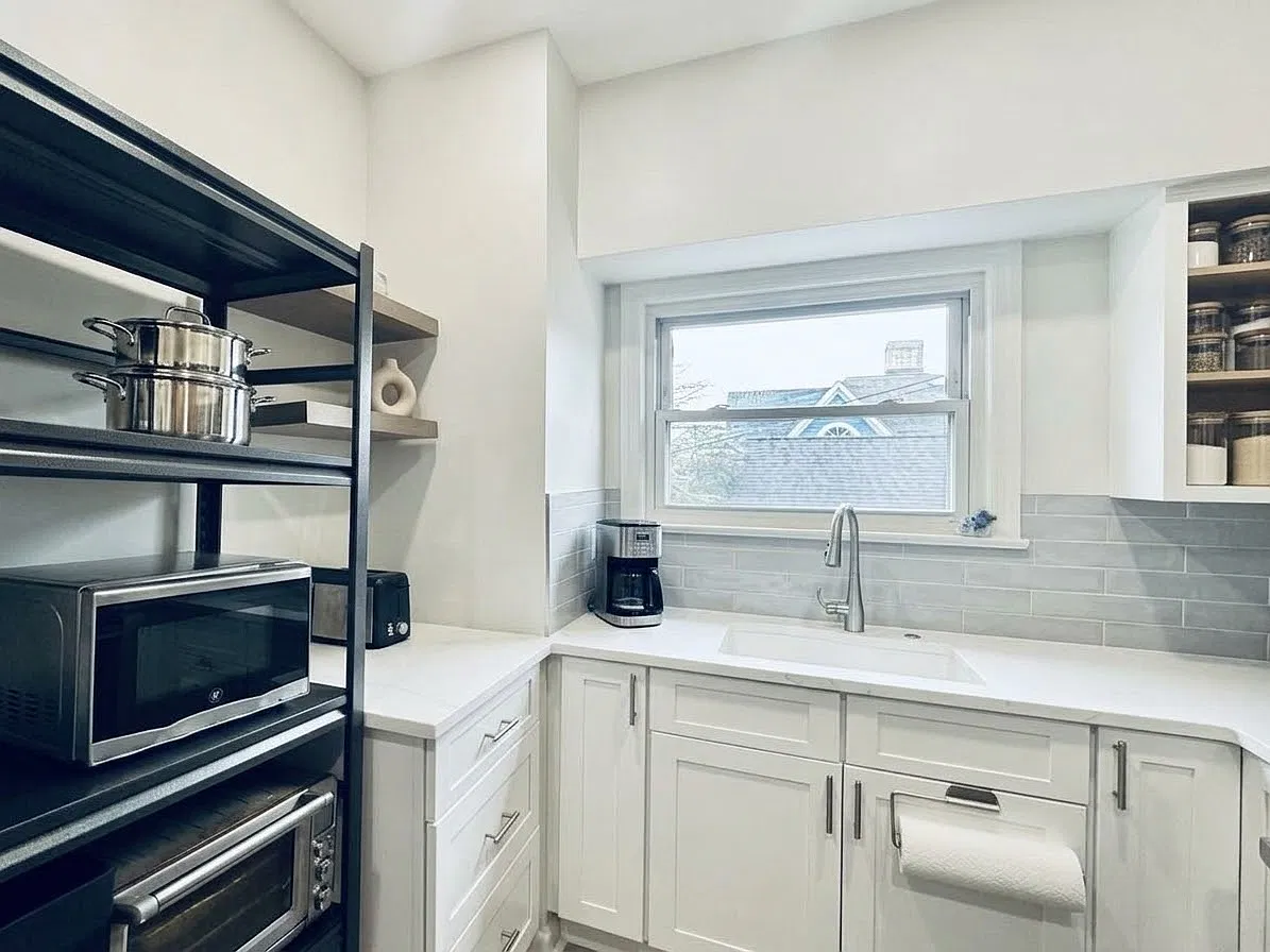 2 bed, $2,500 — Photo 4