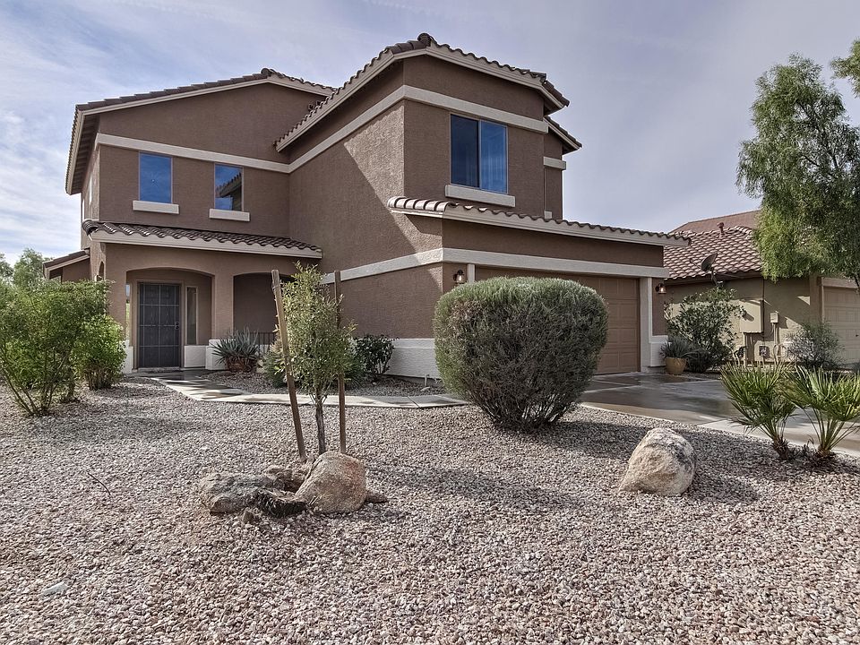 1st image of 45077 W Alamendras St