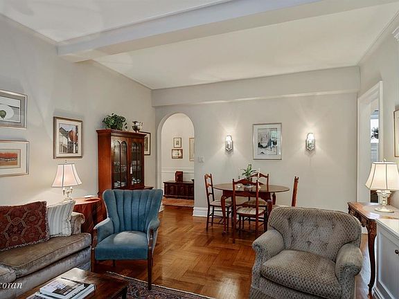 3rd image of 179 E 79th St APT 2B