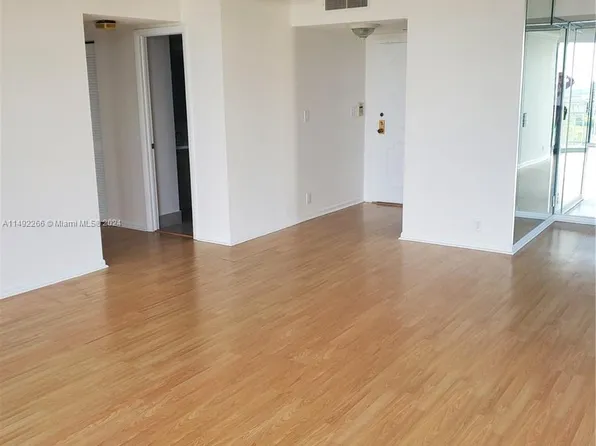 4000 Towerside Ter APT 1911, Miami, FL 33138