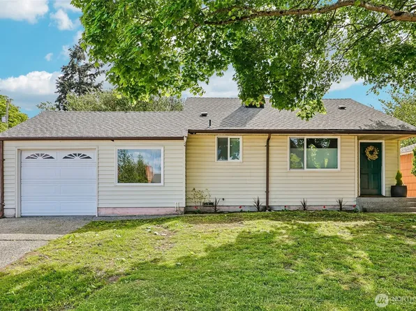 9444 26th Avenue SW, Seattle, WA 98106